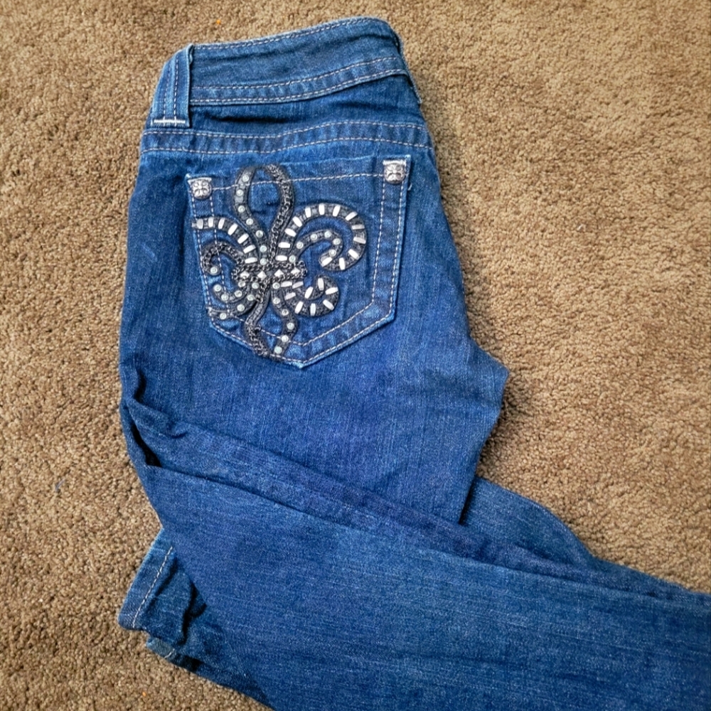 EUC Fleur De Lis MISS ME SZ 29